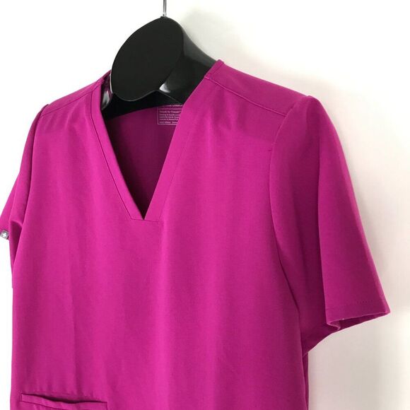 FIGS Casma Three-Pocket Scrub Top Women's XL Fuchsia Uniform Healthcare Medical - Picture 4 of 11